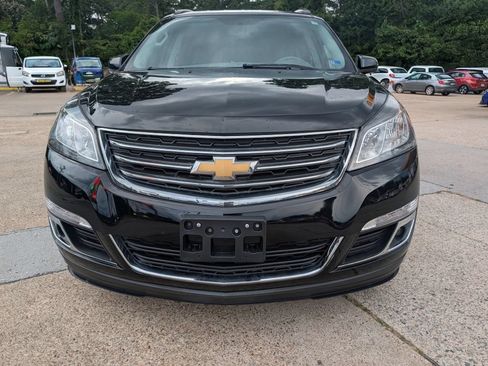 Used 2017 Chevrolet Traverse LT AWD/4WD image 6