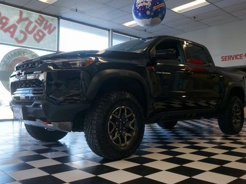 Used 2026 Chevrolet Colorado ZR2 w/ Technology Package image 4