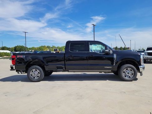 New 2026 Ford F350 Lariat w/ Lariat Ultimate Package image 2