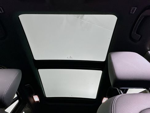 Used 2021 BMW X1 xDrive28i w/ Convenience Package image 26