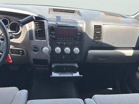 Used 2012 Toyota Tundra 4x4 CrewMax w/ Tow Pkg image 16