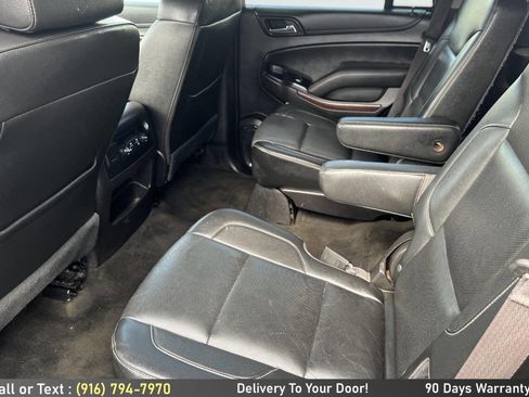 Used 2017 GMC Yukon SLT w/ Premium Edition image 16