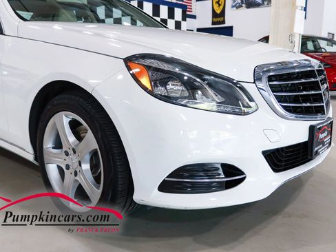 Used 2016 Mercedes-Benz E 350 4MATIC Sedan w/ Premium Package image 7