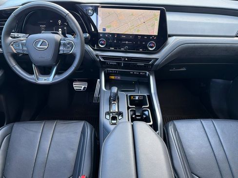 Used 2024 Lexus TX 500h AWD w/ Technology Package image 13