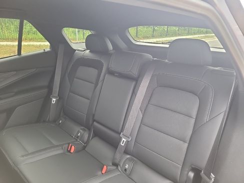 Used 2024 Chevrolet Blazer EV LT AWD/4WD image 36