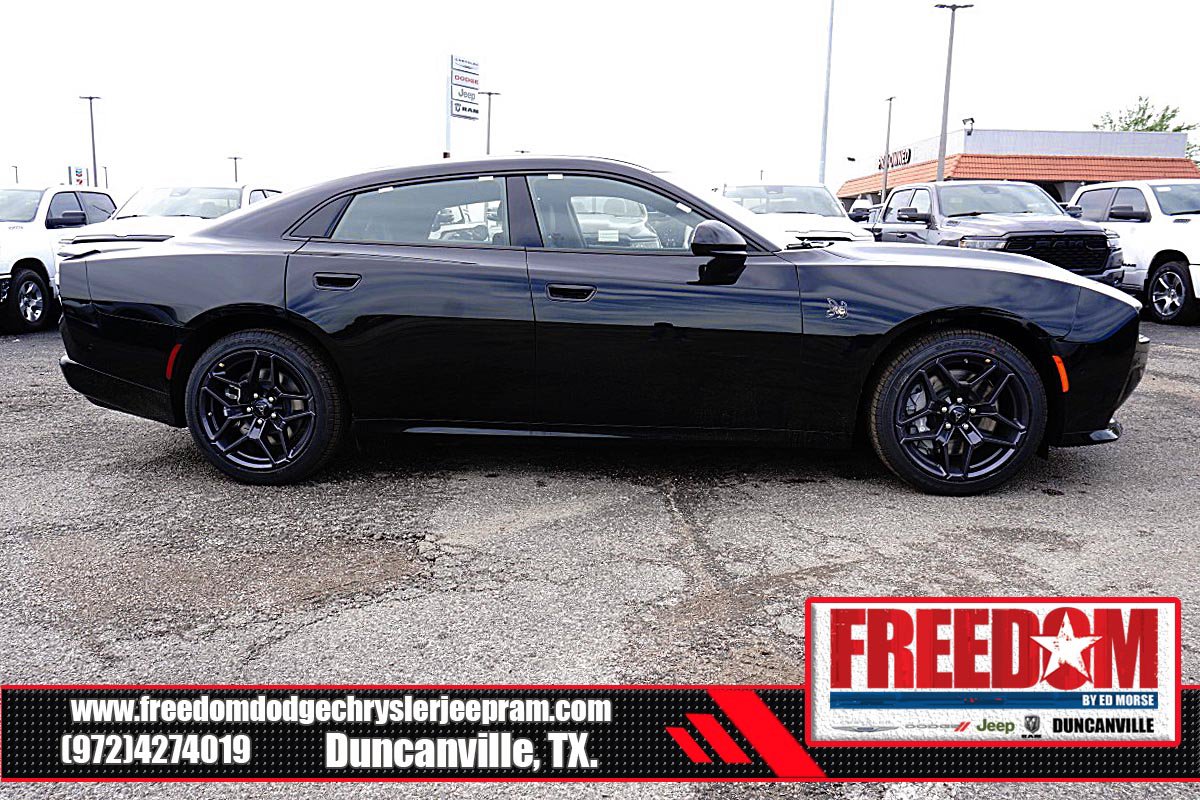 New 2026 Dodge Charger Scat Pack w/ Blacktop Package AWD/4WD image 6