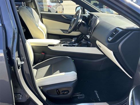 Used 2024 Lexus NX 350h AWD w/ Premium Package image 6