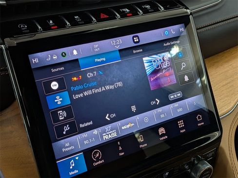 Used 2021 Jeep Grand Cherokee L Summit image 22