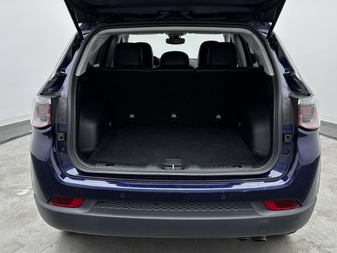 Used 2021 Jeep Compass Limited image 29