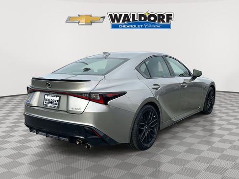 Used 2023 Lexus IS 500 image 6