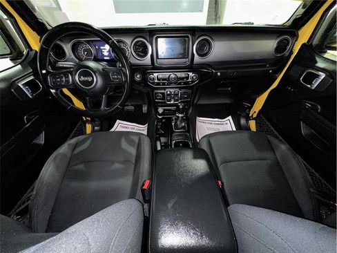 Used 2021 Jeep Wrangler Unlimited Willys image 19