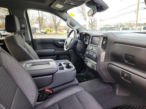 Certified 2023 Chevrolet Silverado 1500 Custom image 25