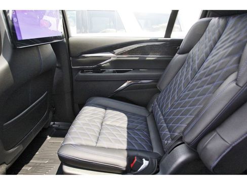 New 2026 Cadillac Escalade IQ Luxury 1 image 12