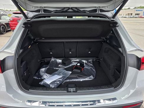 New 2026 Mercedes-Benz GLA 35 AMG 4MATIC image 10