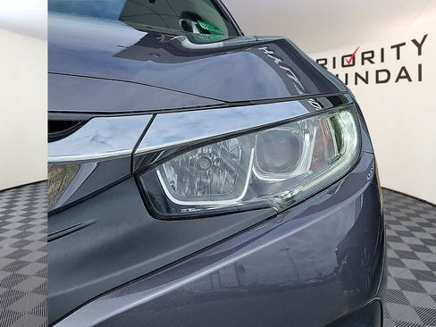 Used 2018 Honda Civic LX image 8
