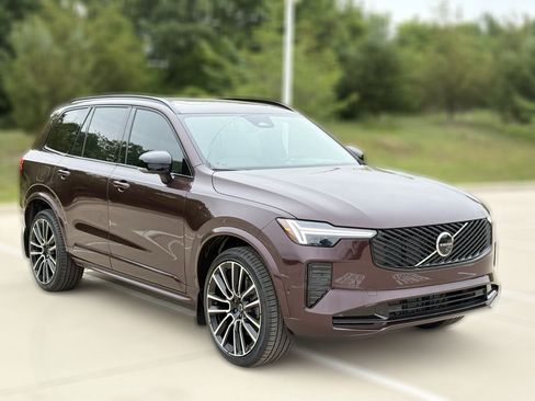 New 2026 Volvo XC90 B6 Ultra w/ Protection Package Premier AWD/4WD image 3