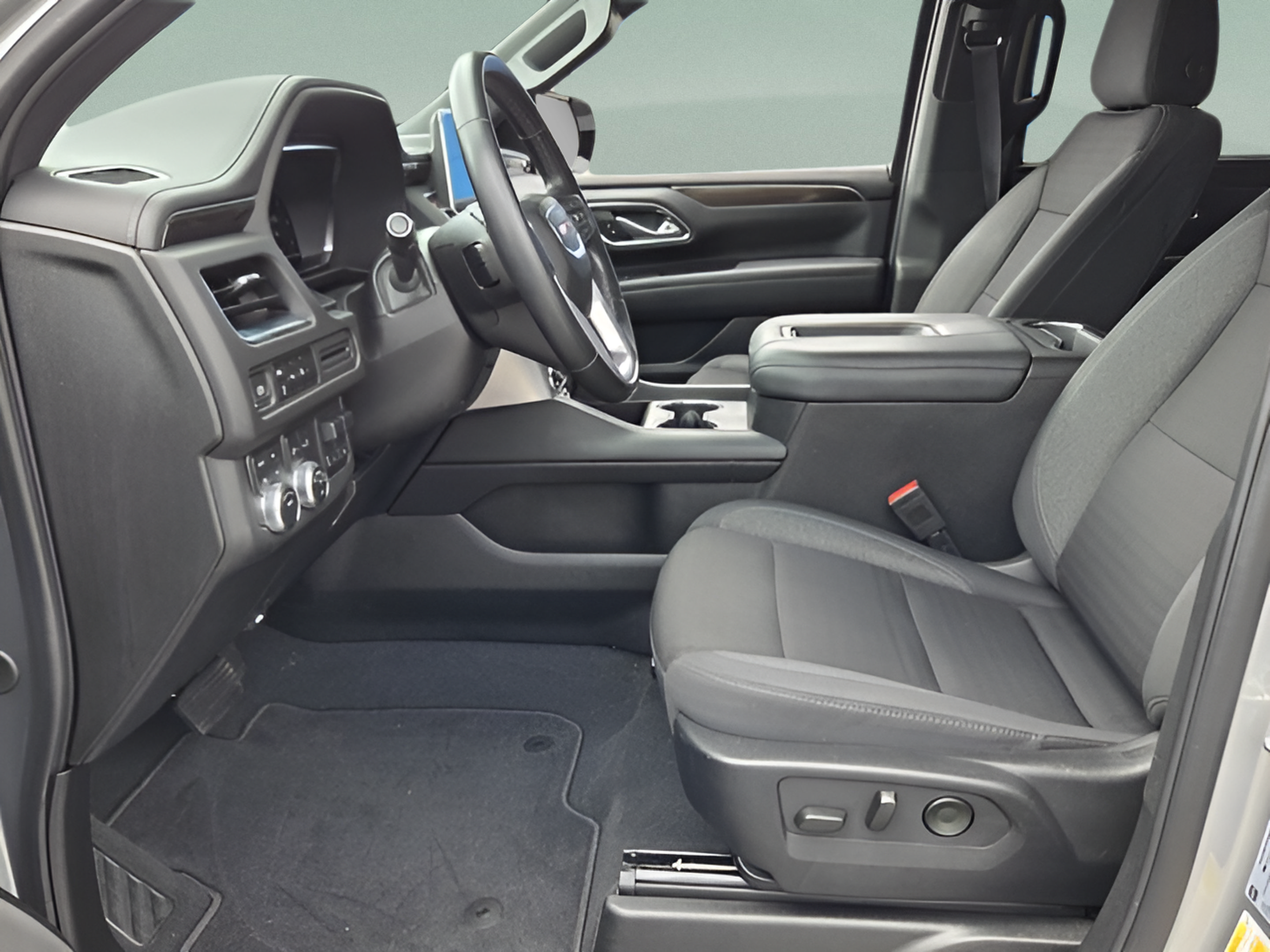 Used 2023 GMC Yukon XL SLE w/ Max Trailering Package AWD/4WD image 9