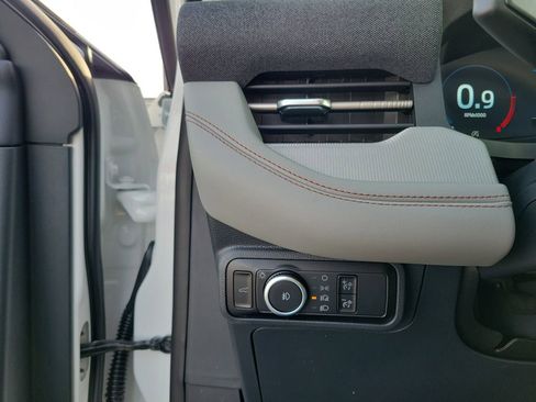 New 2026 Ford Explorer Active w/ Active Comfort Package image 21