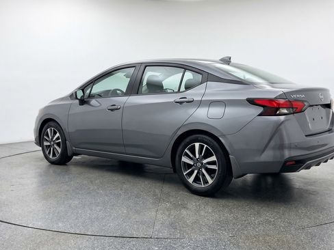 Used 2025 Nissan Versa SV FWD image 5