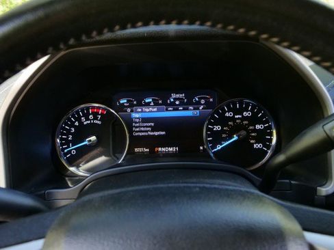 Used 2021 Ford F250 Lariat w/ Lariat Value Package AWD/4WD image 7