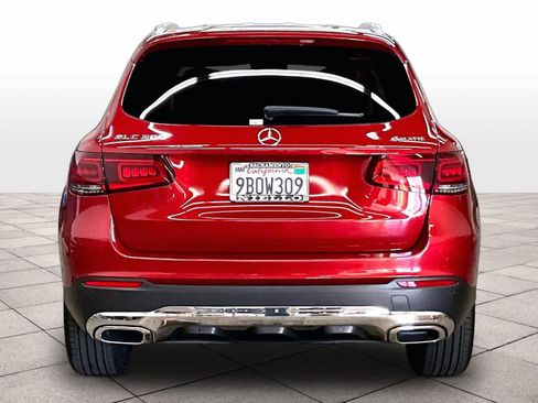 Used 2022 Mercedes-Benz GLC 300 4MATIC image 7