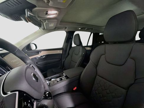 New 2026 Volvo XC90 T8 Plus w/ Protection Package Premier AWD/4WD image 22