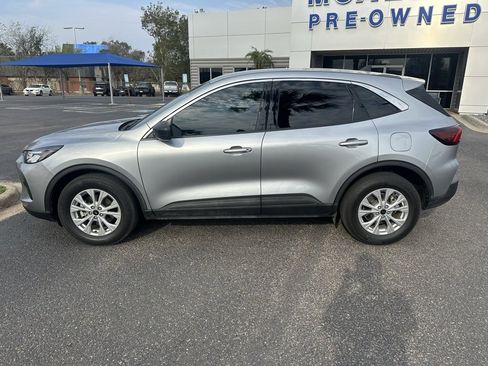 Used 2023 Ford Escape Active w/ Tech Pack #1 image 3