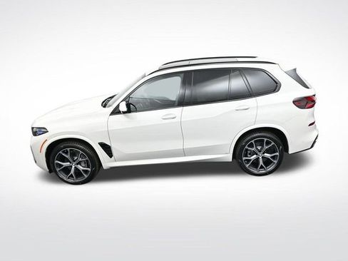 New 2026 BMW X5 xDrive40i w/ M Sport Package image 26