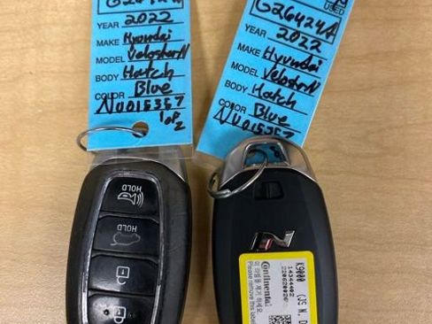 Used 2022 Hyundai Veloster N FWD image 3