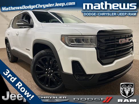 Used 2023 GMC Acadia SLE w/ Driver Convenience Package image 1