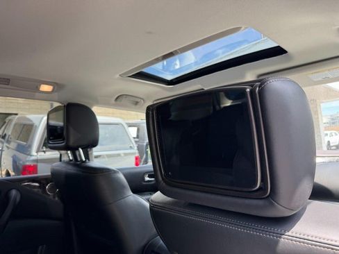 Used 2022 Nissan Armada Platinum w/ Captain's Chairs Package AWD/4WD image 13