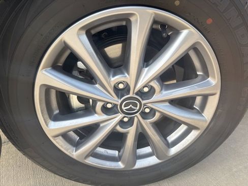 Used 2025 MAZDA CX-5 AWD 2.5 S w/ Preferred Package image 17