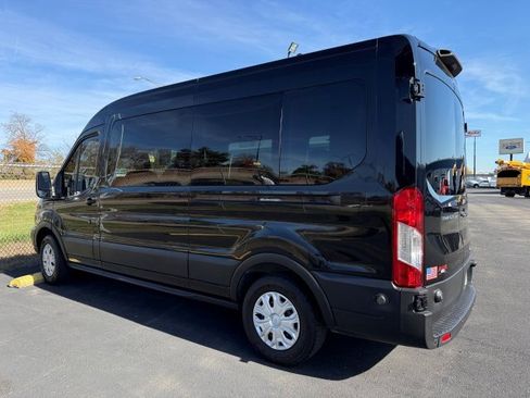 Used 2019 Ford Transit 350 XLT image 3