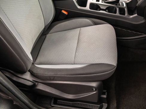 Used 2017 Ford Escape SE FWD image 39