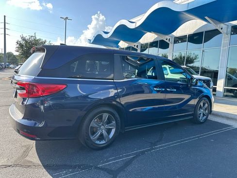Used 2022 Honda Odyssey EX image 4