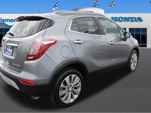 Used 2020 Buick Encore Preferred FWD image 6