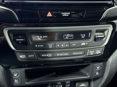 Used 2026 Honda Ridgeline Black Edition image 21