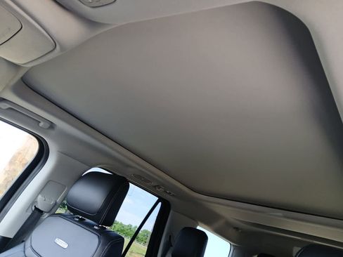 Used 2025 Ford Expedition Platinum AWD/4WD image 49