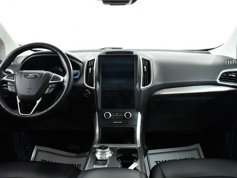Used 2022 Ford Edge SEL w/ Convenience Package image 7