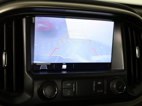 Certified 2022 Chevrolet Colorado Z71 w/ Safety Package image 17