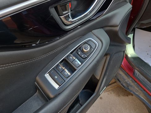 Used 2022 Subaru Outback Limited image 16