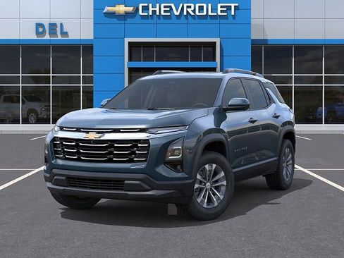 New 2026 Chevrolet Equinox LT w/ Safety and Technology Package FWD image 6