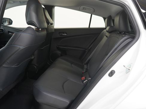 Used 2022 Toyota Prius Limited w/ Premium Convenience Package image 13