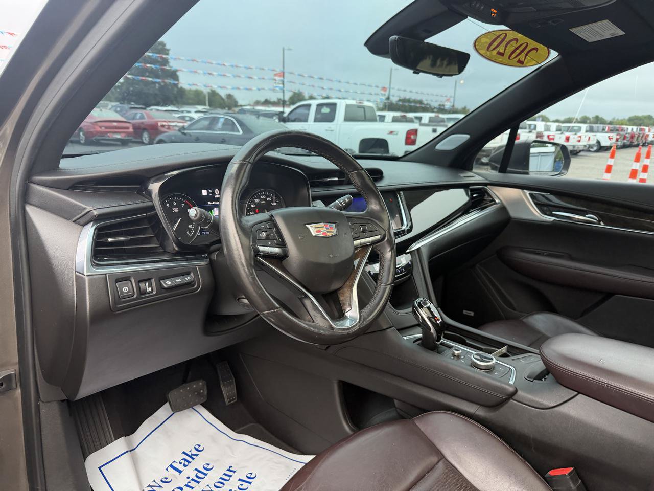 Used 2020 Cadillac XT6 Premium Luxury FWD image 13
