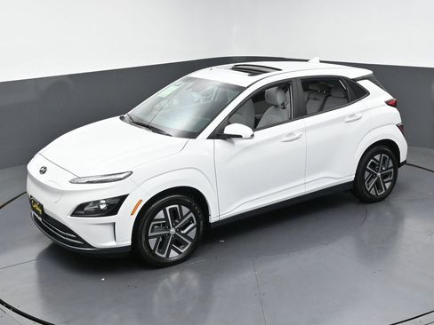 Used 2023 Hyundai Kona SEL image 48