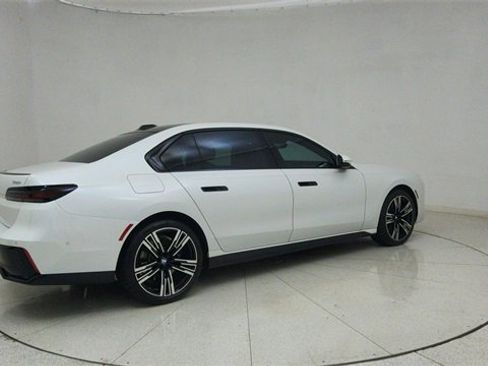 Used 2023 BMW 740i 740i w/ Executive Package image 70