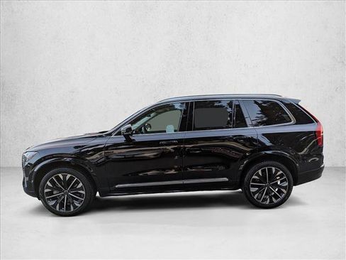 Certified 2025 Volvo XC90 B6 Plus w/ Protection Package Premier image 9