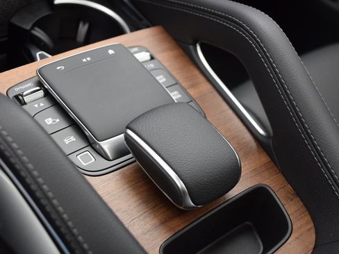 New 2025 Mercedes-Benz GLE 450 4MATIC image 27