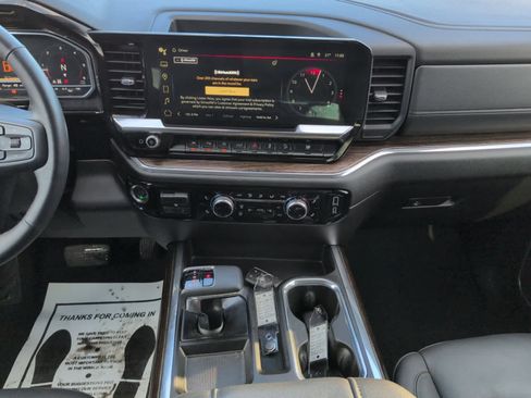 Used 2024 GMC Sierra 1500 Elevation w/ Elevation Premium Package image 15