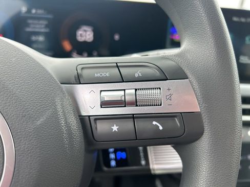 Used 2025 Hyundai Sonata SEL AWD/4WD image 18